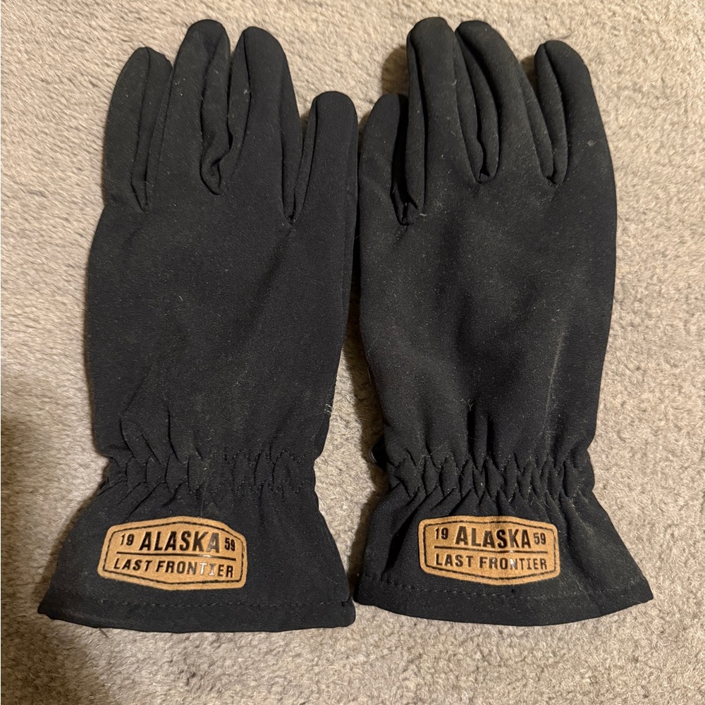 Alaska Last Frontier Black Insulated Gloves Women’s Cold Weather